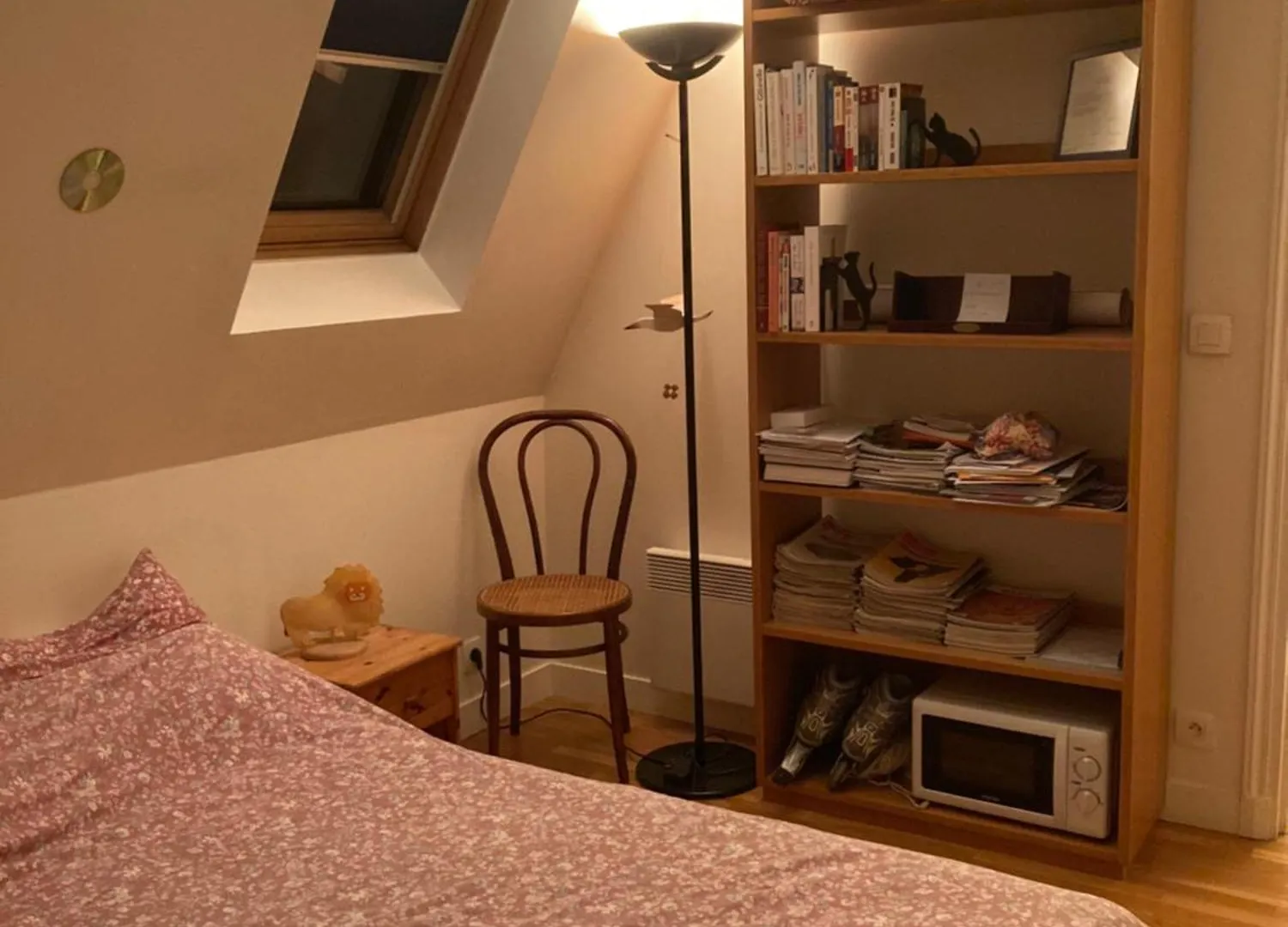 Chambre Avenue Foch Paris 0*,  France